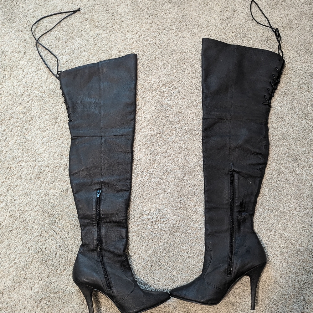 Pleaser size 10 black boot